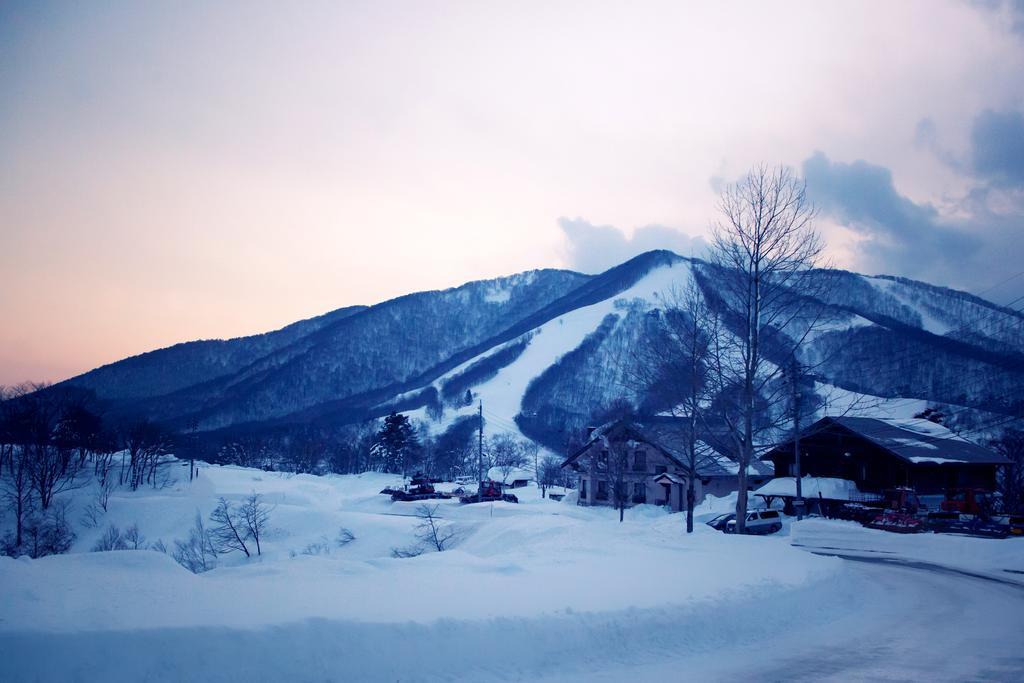 Snowball Chalet At Madarao Mountain Otel Iiyama Dış mekan fotoğraf